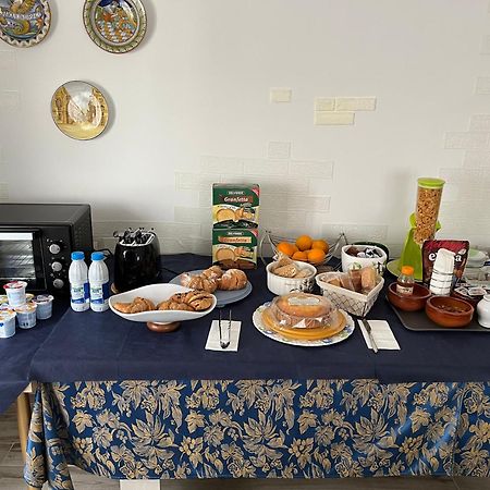 B&B La Vela Villa Rosa Di Martinsicuro 外观 照片